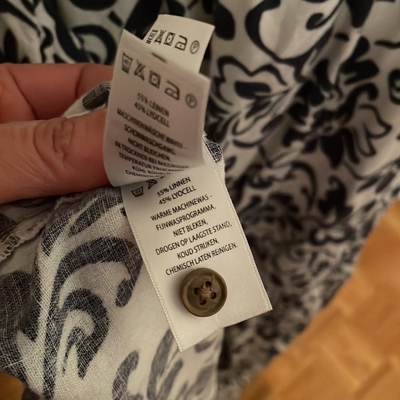 Joie Linen Floral Long Sleeve Tiered Maxi Dress - Picture 6 of 13